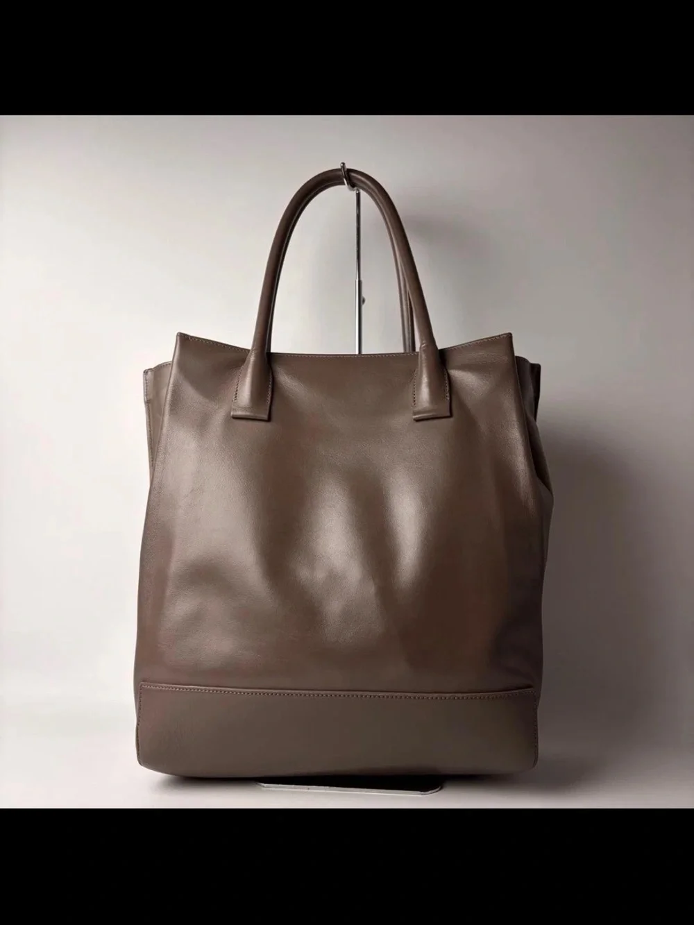 Mulberry Men's Leather Tote Bag in Brown